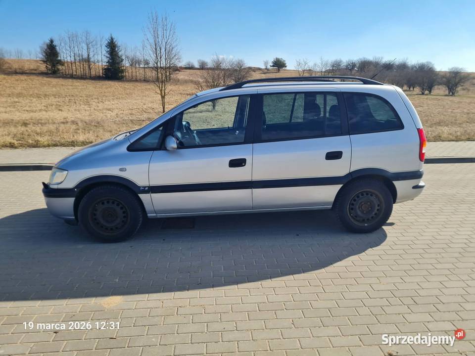 ZAFIRA 7 osobowa 18 benzyna Grajewo sprzedam