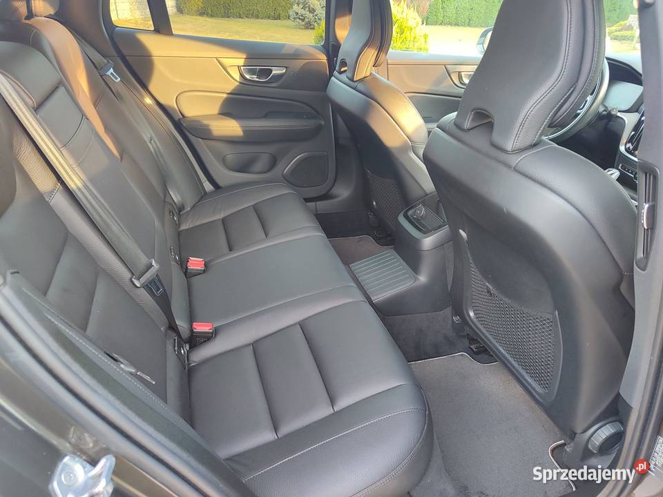 volvo v60 T6 recharge 2021 INSCRIPTION Morawica