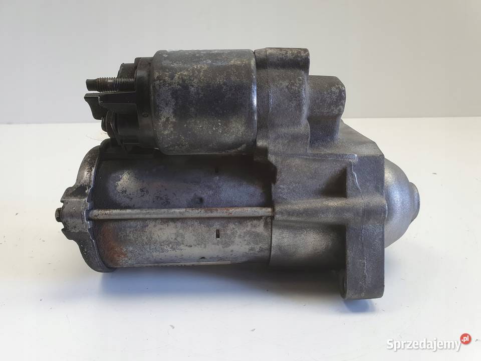 Renault Megane III 15 DCI ROZRUSZNIK 233007224R osobowe