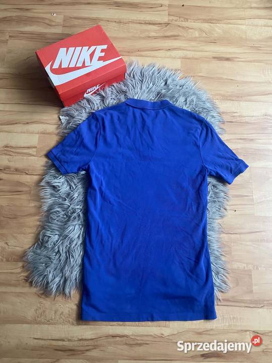Zestaw Nike 3 sztuki Polo 2x Bluza z kapturem Konin sprzedam