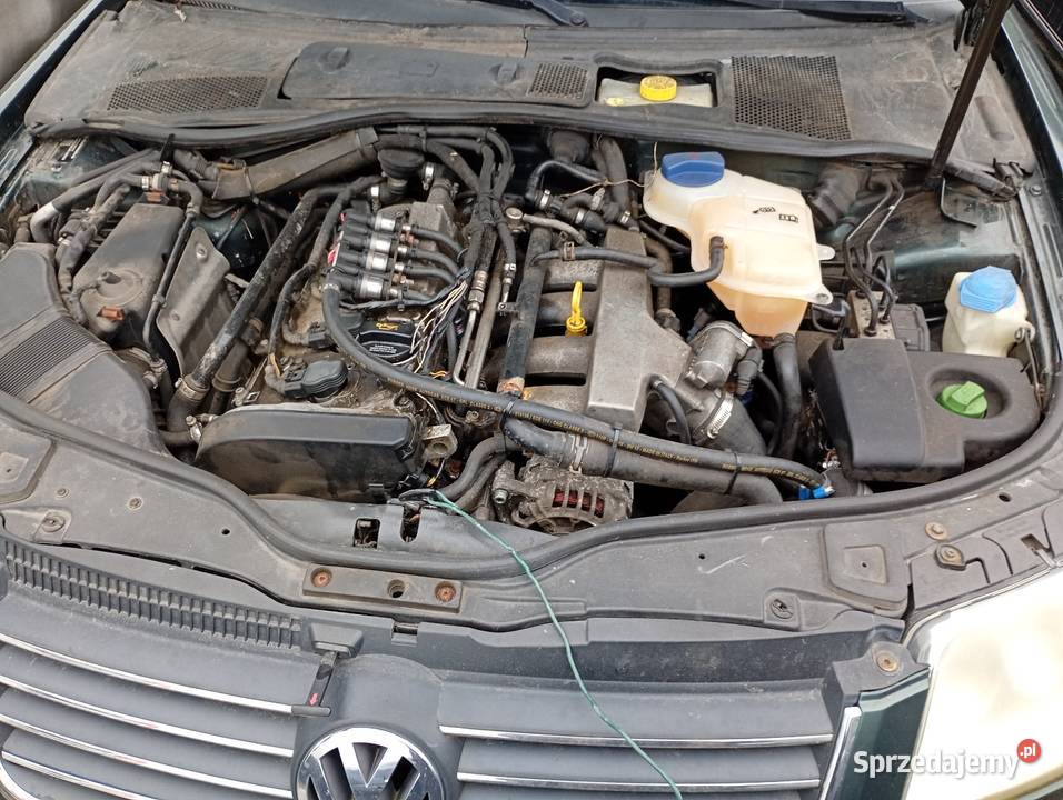Passat B5 18 LPG highline bez rdzy do MP3 łódzkie