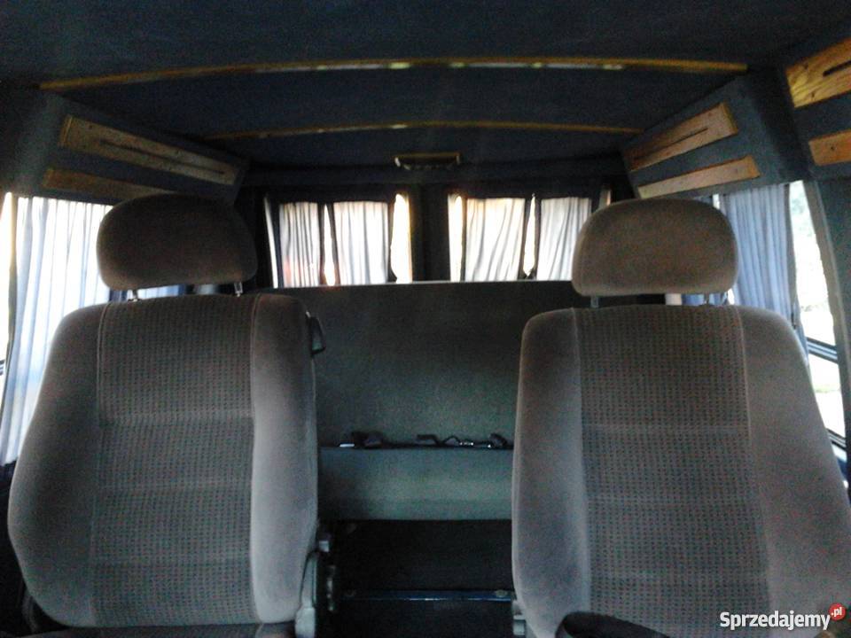 Ford Econoline 73 D V8 4/5 Nowa Różanka