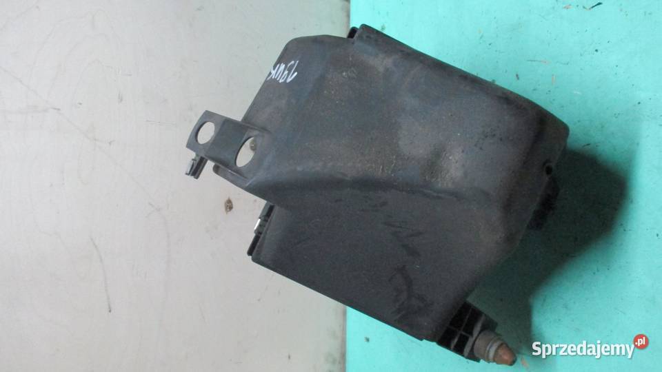 AUDI A4 S4 B5 27 B 99r obudowa filtra powietrza sprzedam