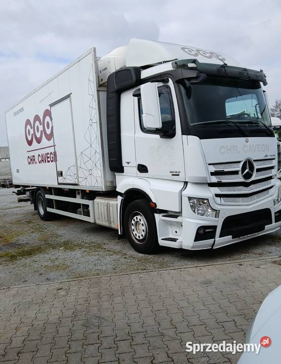 Chlodnia Mercedes 2842 sypialna kabina Warszawa