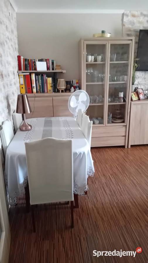 Sprzedam mieszkanie piwnica Głębokie