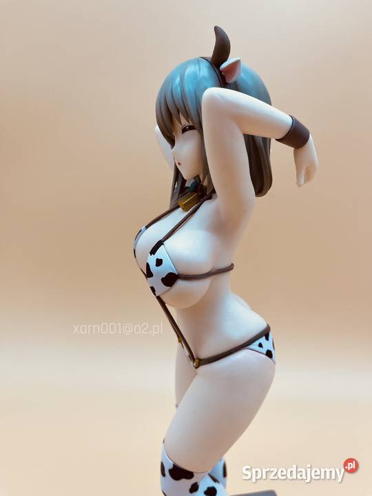 Figurka Tsuki Uzaki z Uzaki Wants to Hang Out sprzedam