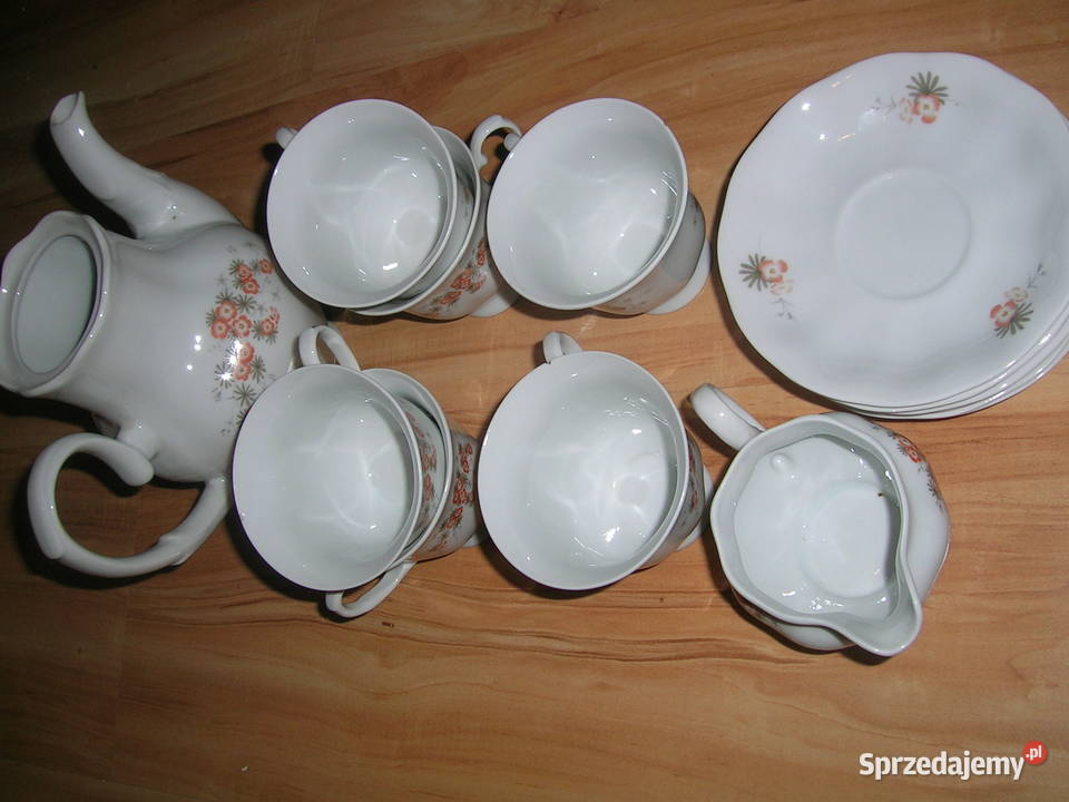 Zestaw herbaciany biały z kwiatami Czarna