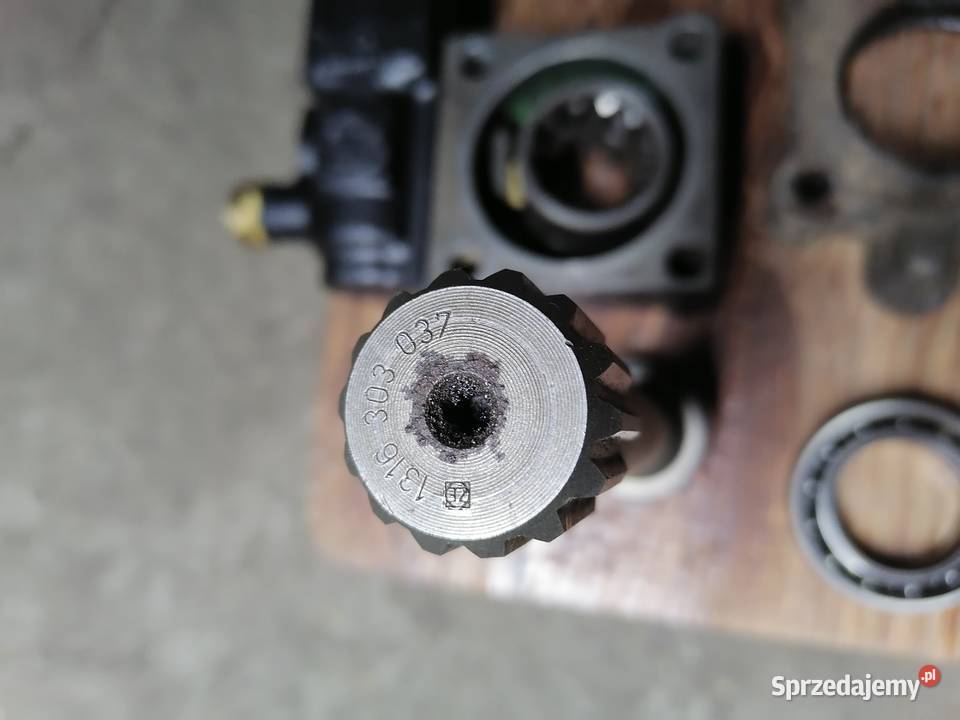 Przystawka z wałkiem ZF Masłów Drugi