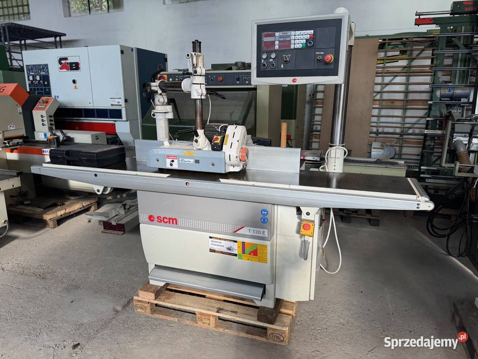 Frezarka dolnowrzeciona SCM T 130 E Kalwaria Zebrzydowska