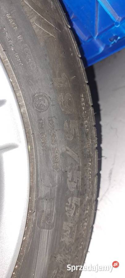 Felgi aluminiowe 15 Nissan 4x100 z oponami Piotrków Trybunalski