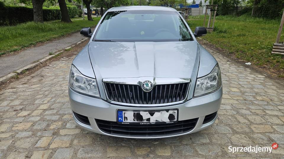 Skoda Octavia 2009r 14 benzyna 122 salonowy manualna Wrocław
