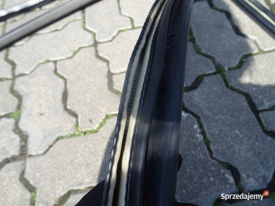 AUDI A8 D2 9902 USZCZELKA GUMA DRZWI PRZOD TYL wielkopolskie Przemęt