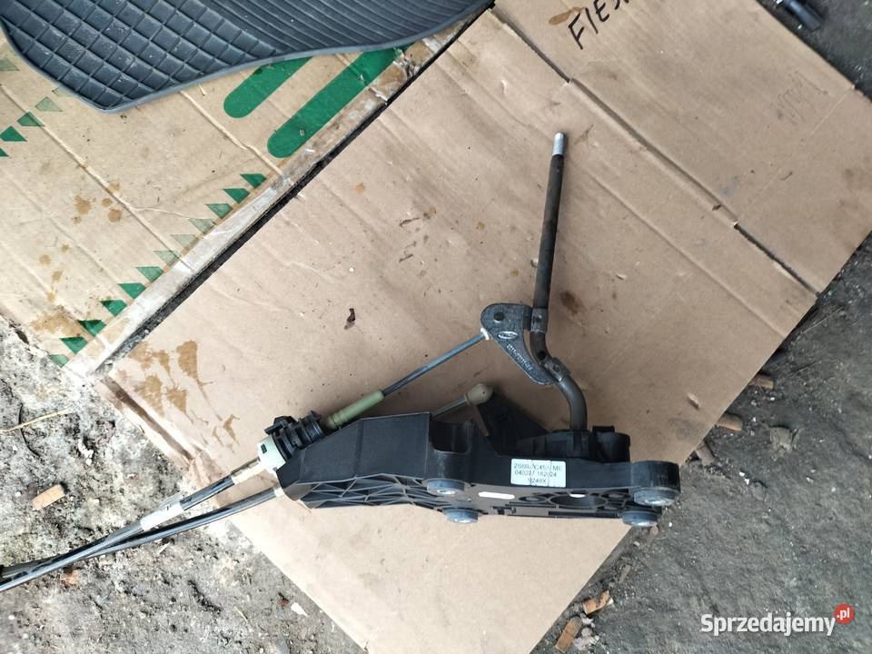 LEWAREK LINKI ZMIANY BIGÓW FORD FIESTA MK5 MK6 osobowe Wyposażenie wnętrza