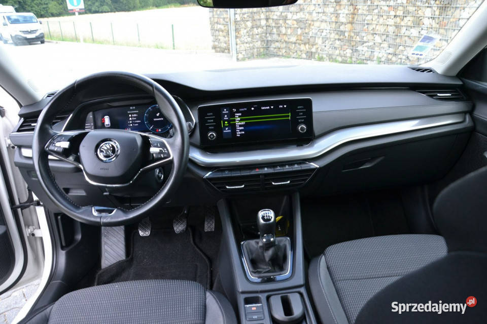 koda Octavia 20 diesel 115 6biegów full led