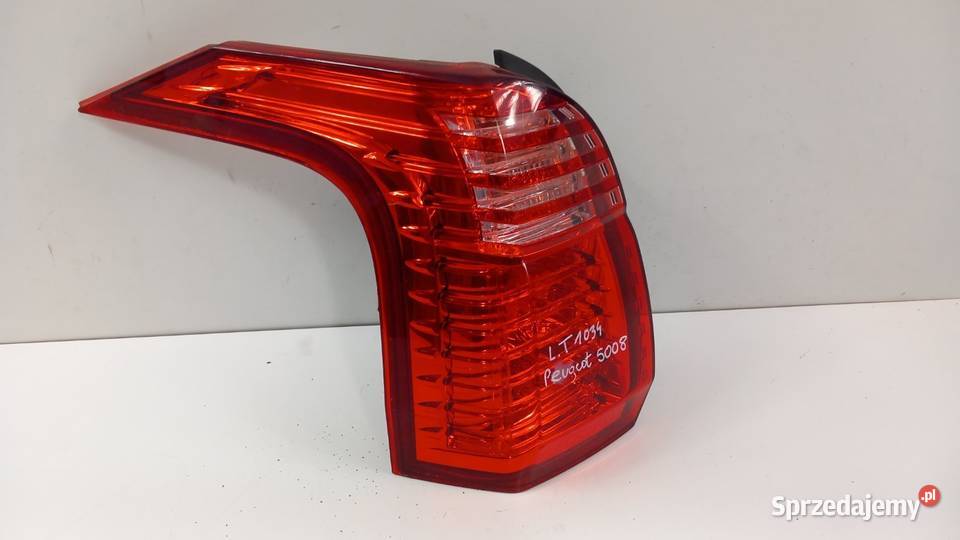 PEUGEOT 5008 I LAMPA TYŁ LEWA Zbierkowo