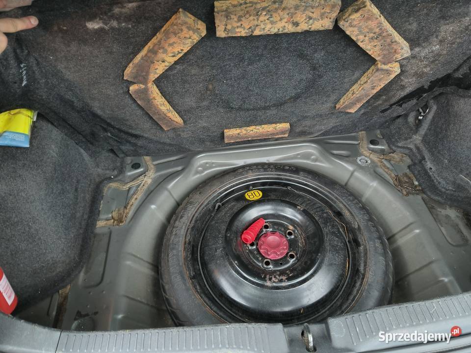 Toyota Auris 20 D4D klima hak czujniki Poznań sprzedam