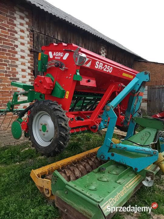 Siewnik zbożowy AGRO MASZ 250