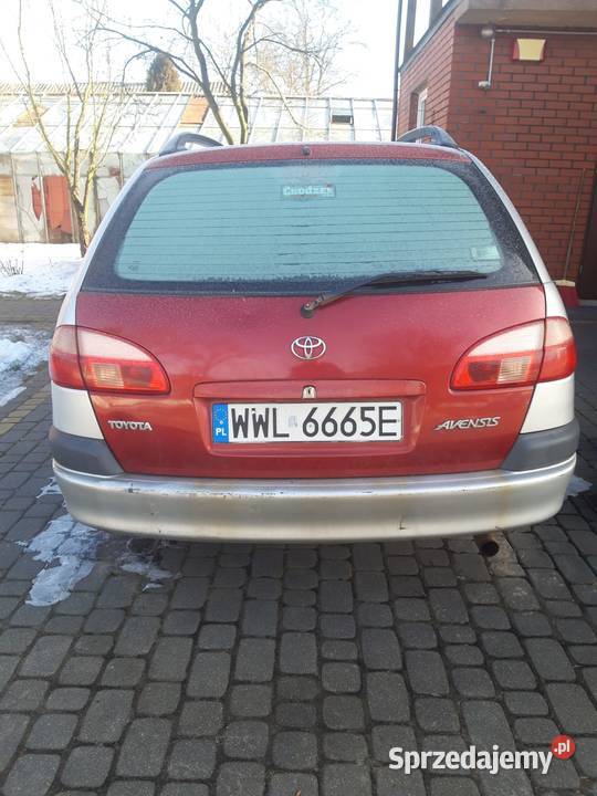 Avensis 16 vvti 2002 manualna bez gazu manualna Warszawa