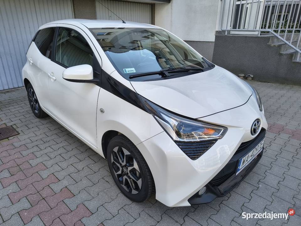 Toyota Aygo 2019 36 pierwszy właściciel z kupiony w polskim salonie mazowieckie Warszawa sprzedam