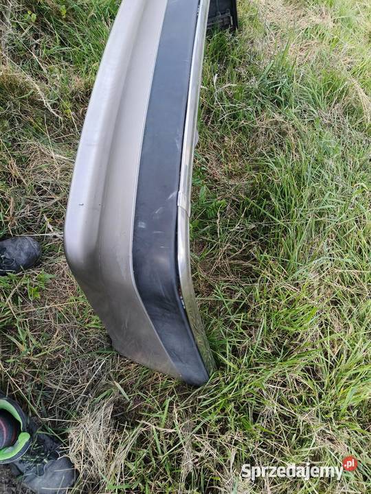 Zderzaki audi 90 przód tył Szczyrzyc