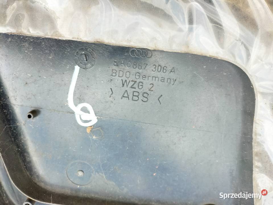 AUDI 80B3 80B4 BOCZEK DRZWI PRAWY TYŁ Kamień-Kolonia