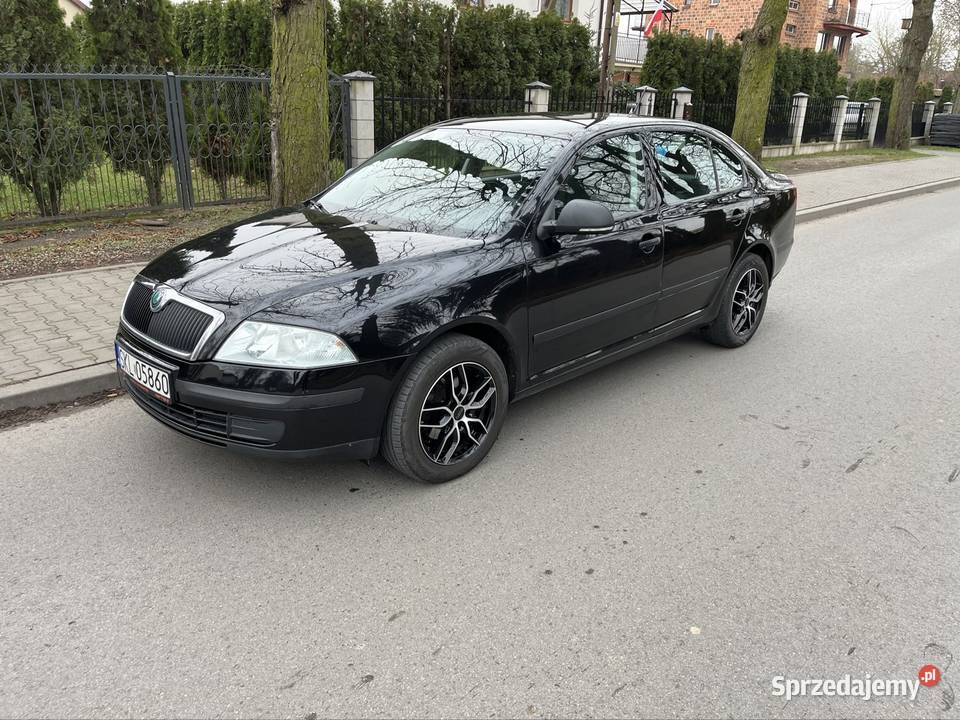 Skoda Octavia 2012 16 MPI Polski Salon welurowa tapicerka Wacyn sprzedam