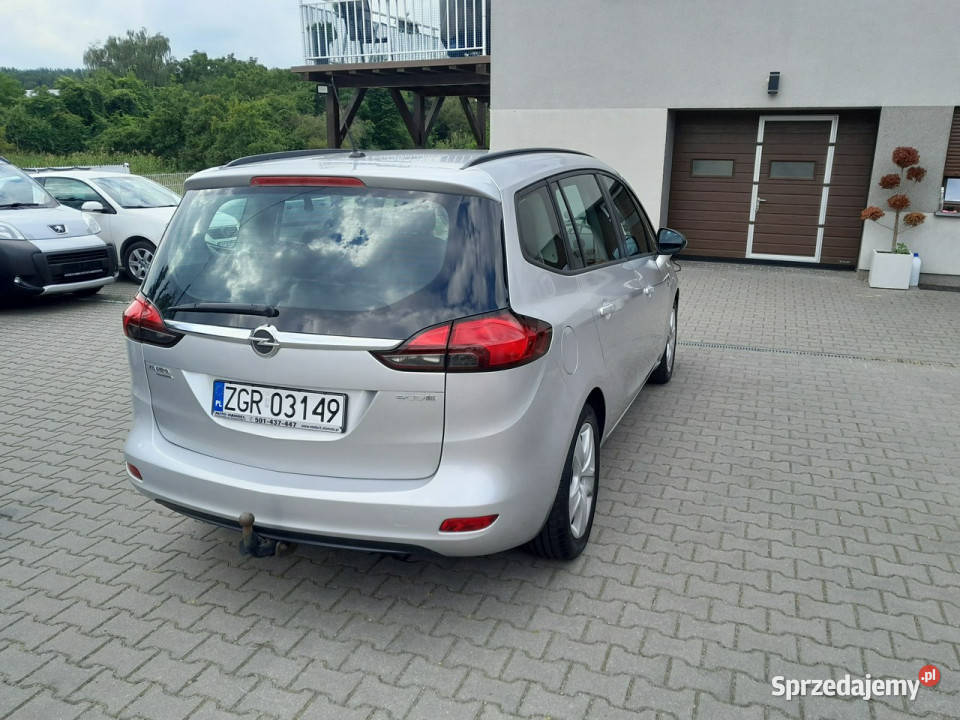 Opel Zafira 14i TURBO 7 osób stan C 2011 140KM