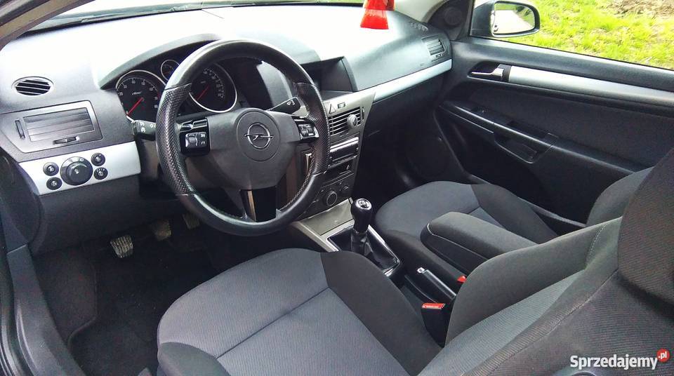Opel Astra 16 GTC Wersja Sport Godny Hatchback małopolskie