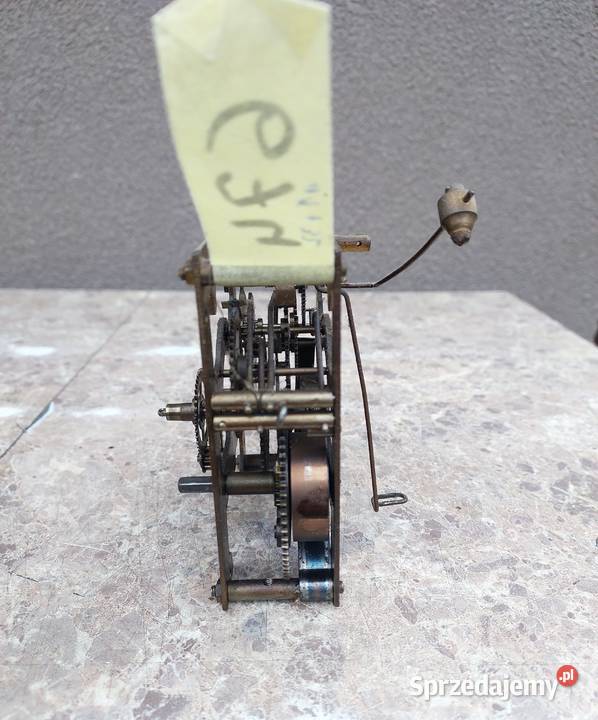 674 Mechanizm starego zegara ściennego Junghans Tczew