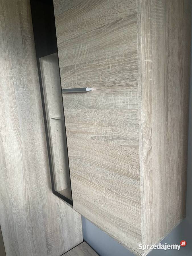 Nowoczesna meblościanka w kolorze dąb sonoma