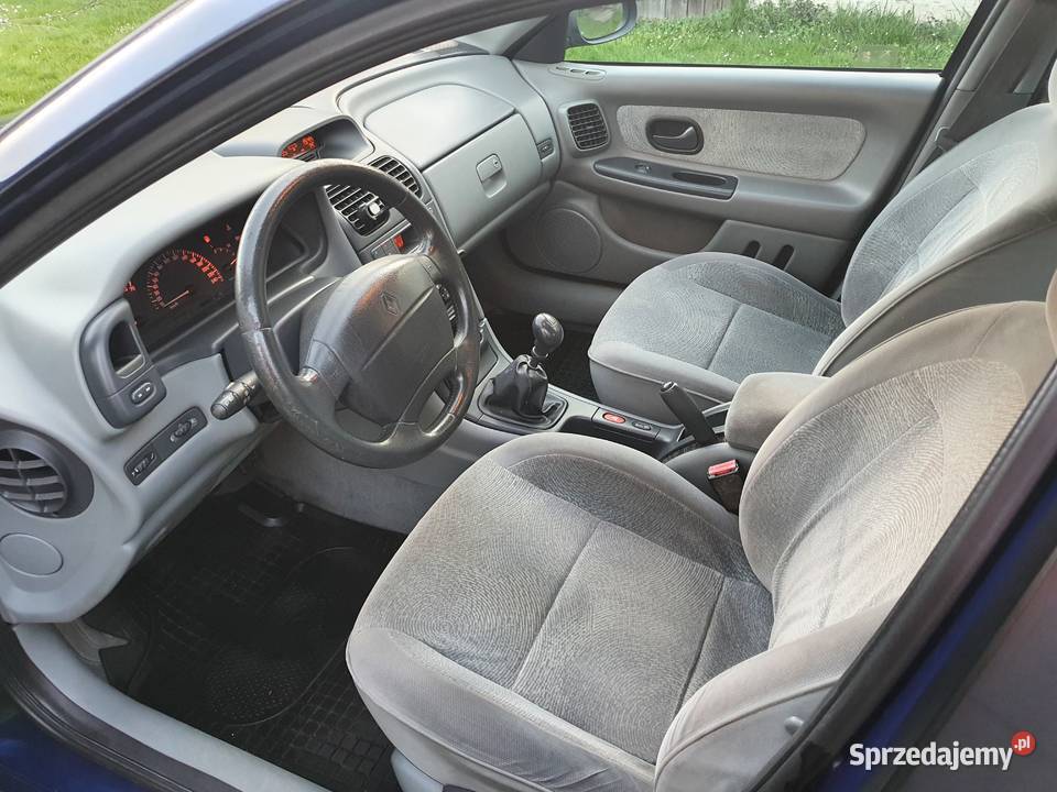 Renault Laguna 16 Concorde Benzyna Laguna Jasienie