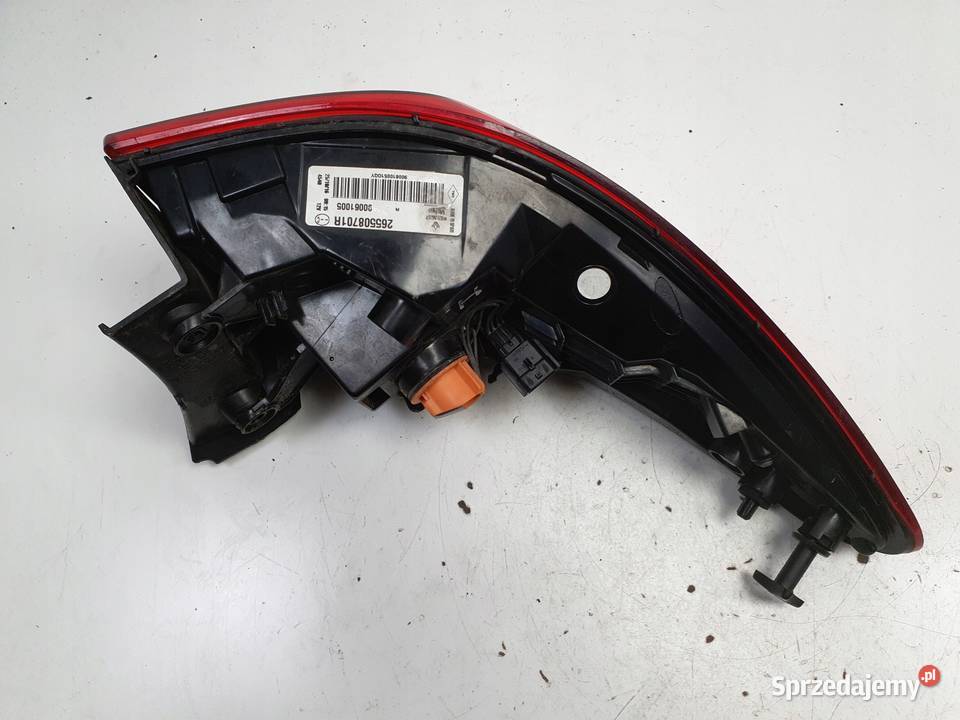 Renault Kadjar LIFT TYLNIA TYLNA LAMPA PRAWA lubelskie