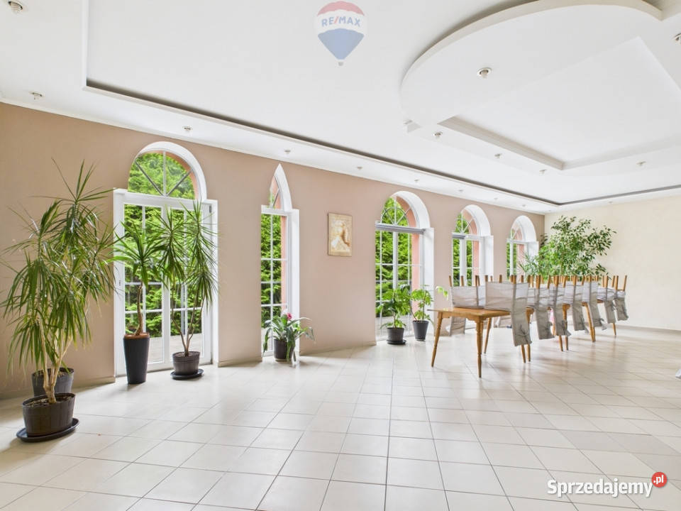 Budynek z mieszkaniem Agroturystka Ilość pomieszczeń 4 Sprzedaż Krasna Łąka