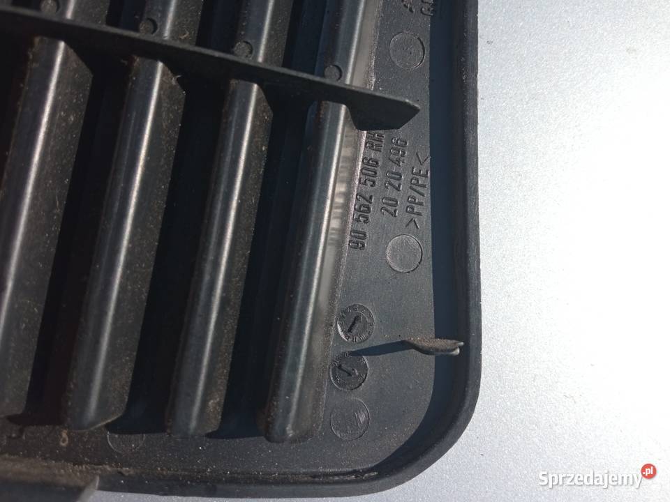 Osłona tylnej lampy wewnątrz prawa Opel Astra G