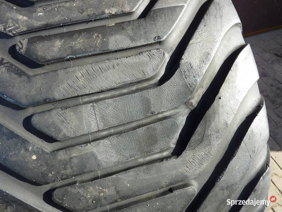 Opona używana rolnicza 60055225 60055R225 podlaskie Zaścianki