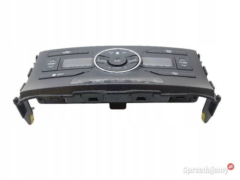 PANEL NAWIEWU 5590002301 Toyota Auris I 20062012 Rok produkcji 2011 sprzedam
