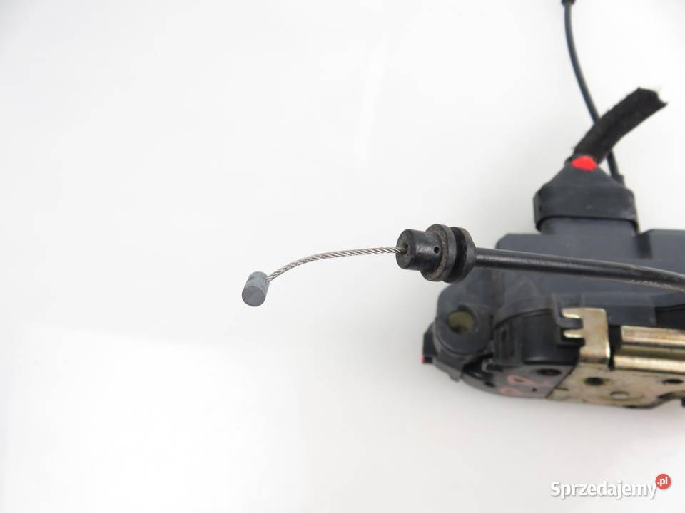 ZAMEK PRAWY PRZEDNI CITROEN C3 małopolskie
