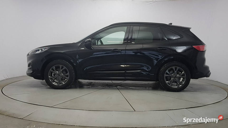 Ford Kuga 25 FHEV FWD STLine X Z polsiego salonu