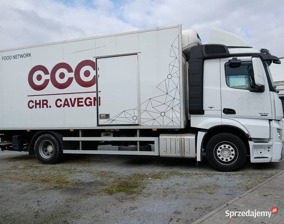 Chlodnia Mercedes 2842 sypialna kabina mazowieckie Warszawa sprzedam