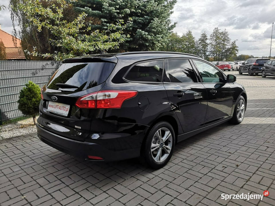 Ford Focus 10 12v 125 Klima Halogeny Isofix 125KM Strzegom