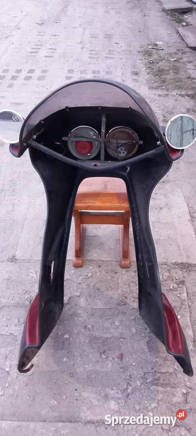 Owiewka suzuki gs 850 łódzkie Wieluń