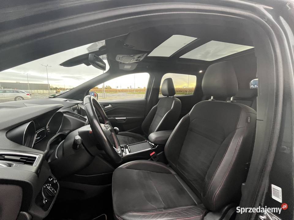 Ford Kuga 15 EcoBoost 2x4 STLine garażowany Świdnica