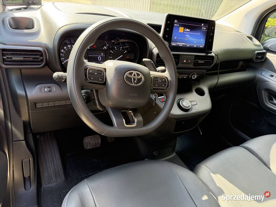 Toyota Proace City Long