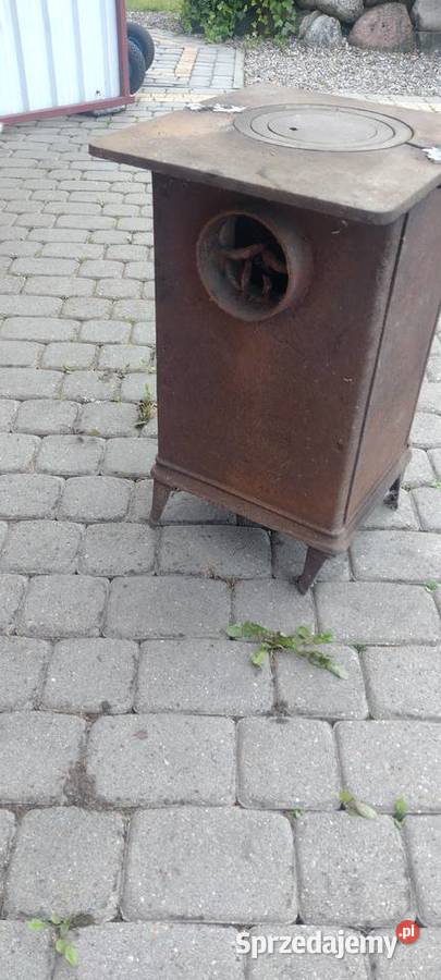 Piec żeliwny Wąbrzeźno