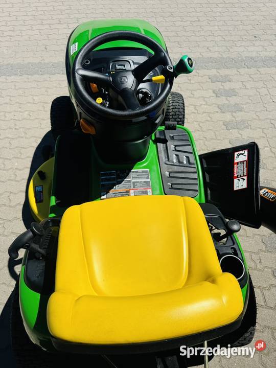 Traktorek kosiarka John Deere E100 BriggsStrat z Białystok
