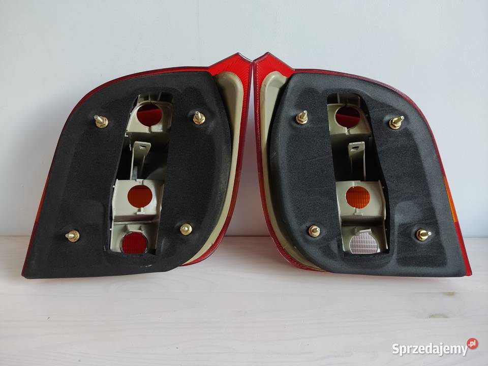 Lampy tylne Ford Fiesta mk 3 Głuchołazy
