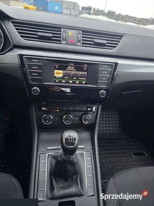 Skoda Superb 16 TDI Ambition 120 215r Salon