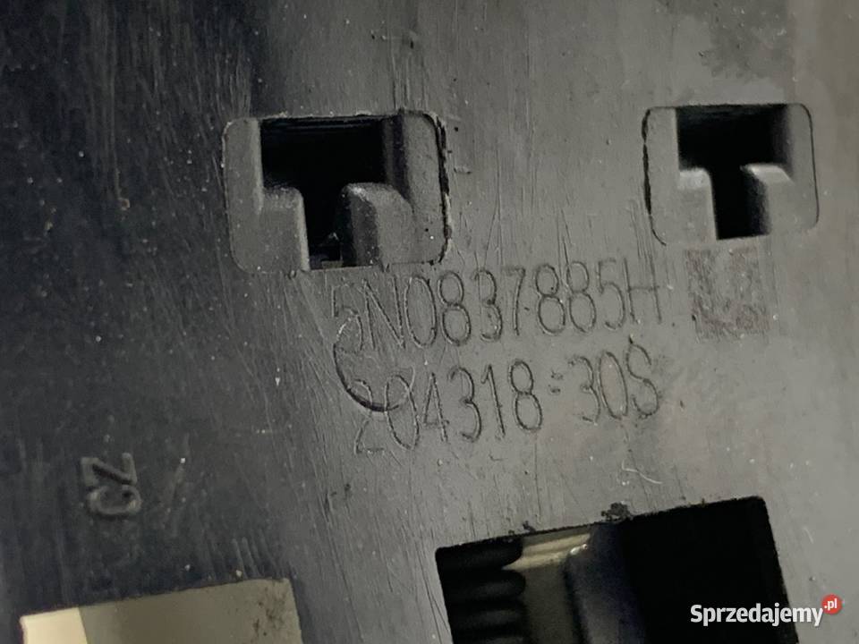 KLAMKA ZEWNĘTRZNA LEWY PRZÓD SKODA RAPID