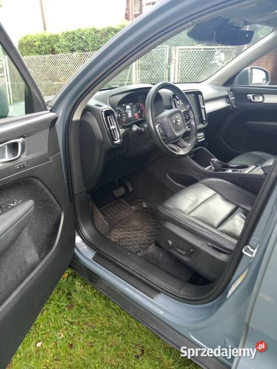 bezwypadkowe volvo xc40 2020 benzyna T4 190 190KM