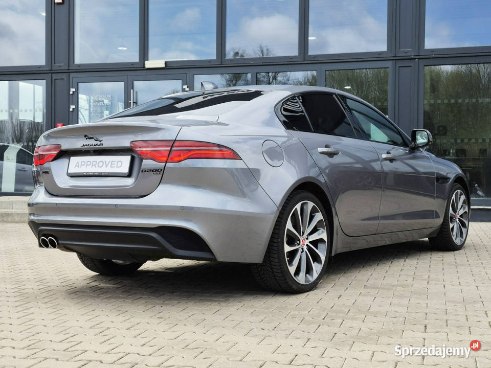 Jaguar XE Jaguar 20D I4 204 AWD Auto SE ASO pełny VAT Łódź sprzedam